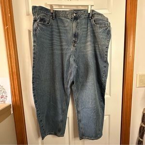 Old Navy Extra Hi Rise Balloon Denim Jean